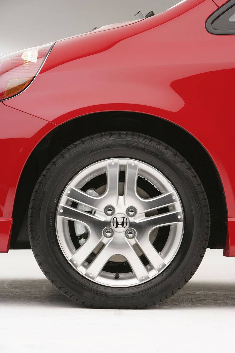2007 Honda Fit Sport wheel