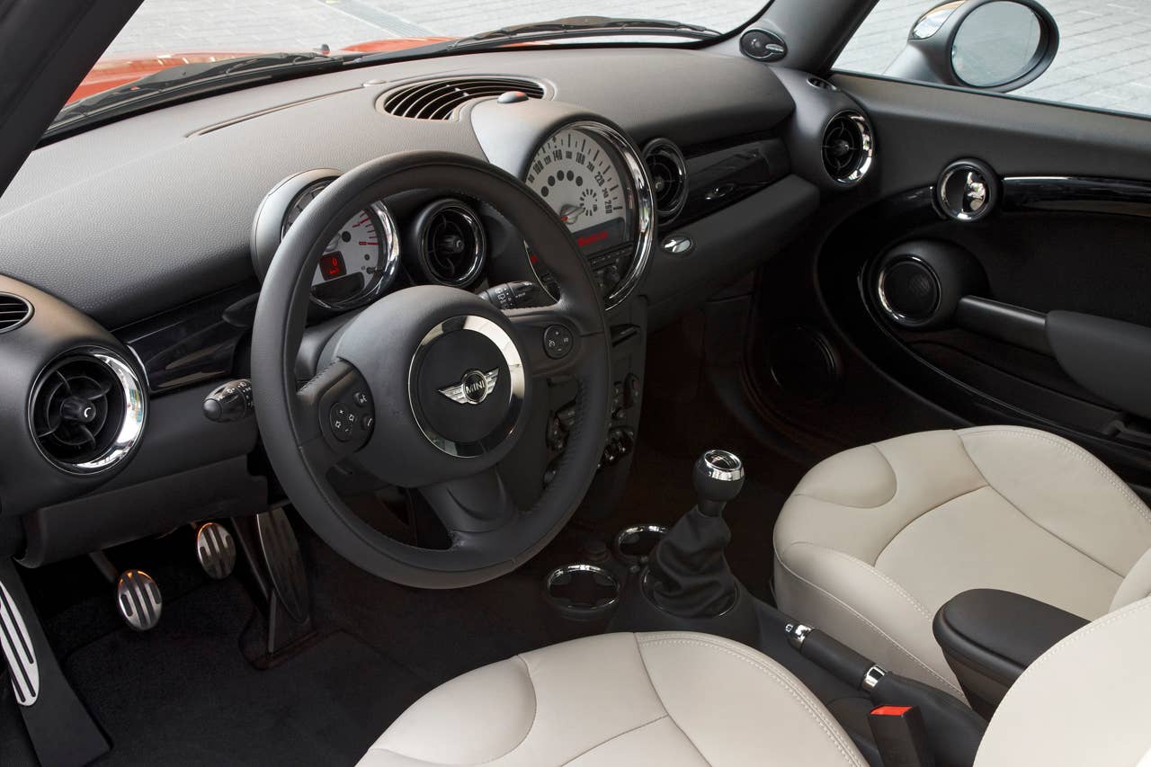 The new MINI Cooper S - Interieur (06/2010)