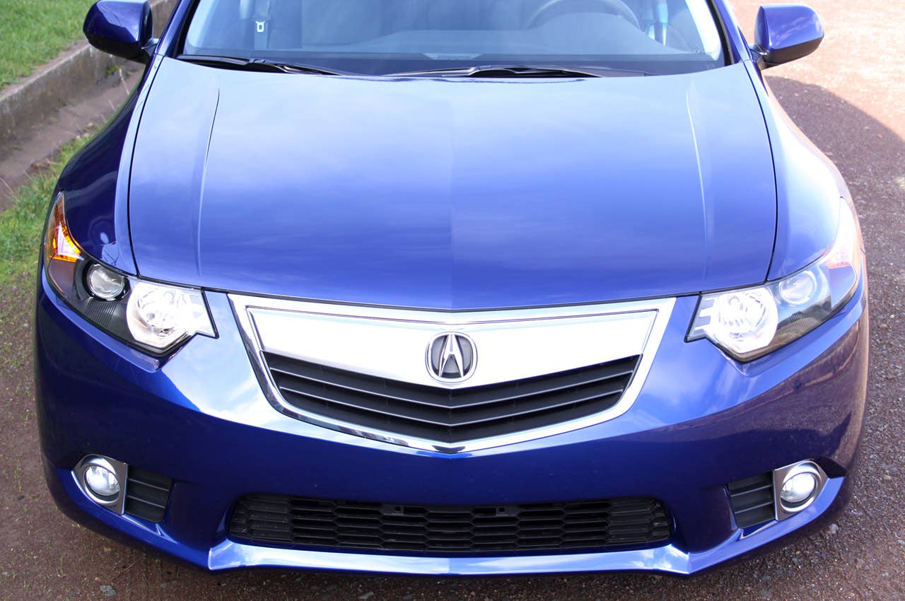 2011 Acura TSX Sport Wagon front detail