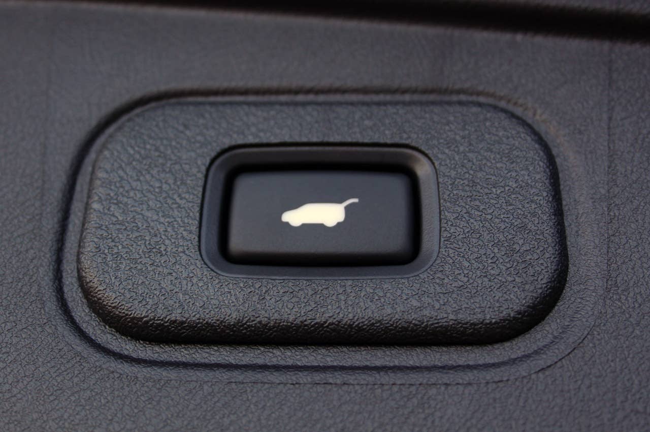2011 Acura TSX Sport Wagon fifth door button