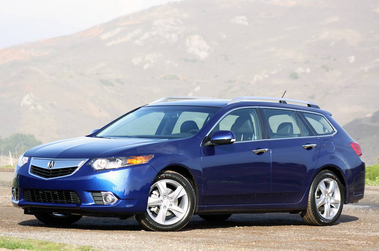 2011 Acura TSX Sport Wagon front 3/4 view