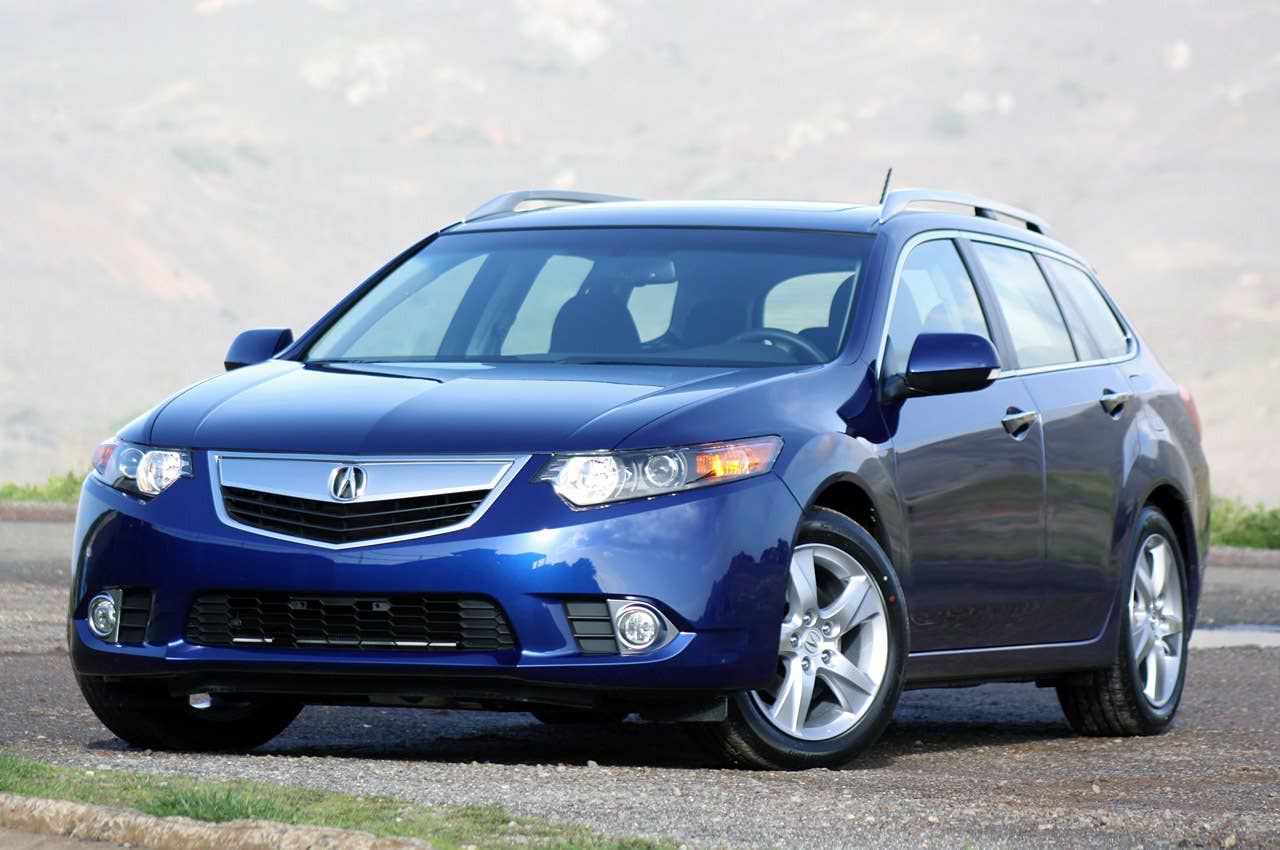 2011 Acura TSX Sport Wagon front 3/4 view