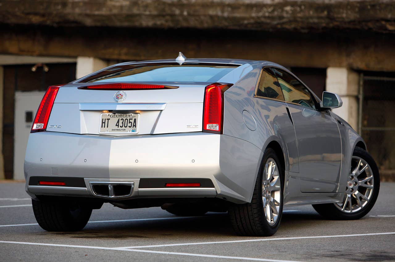 2011 Cadillac CTS Coupe rear 3/4 view