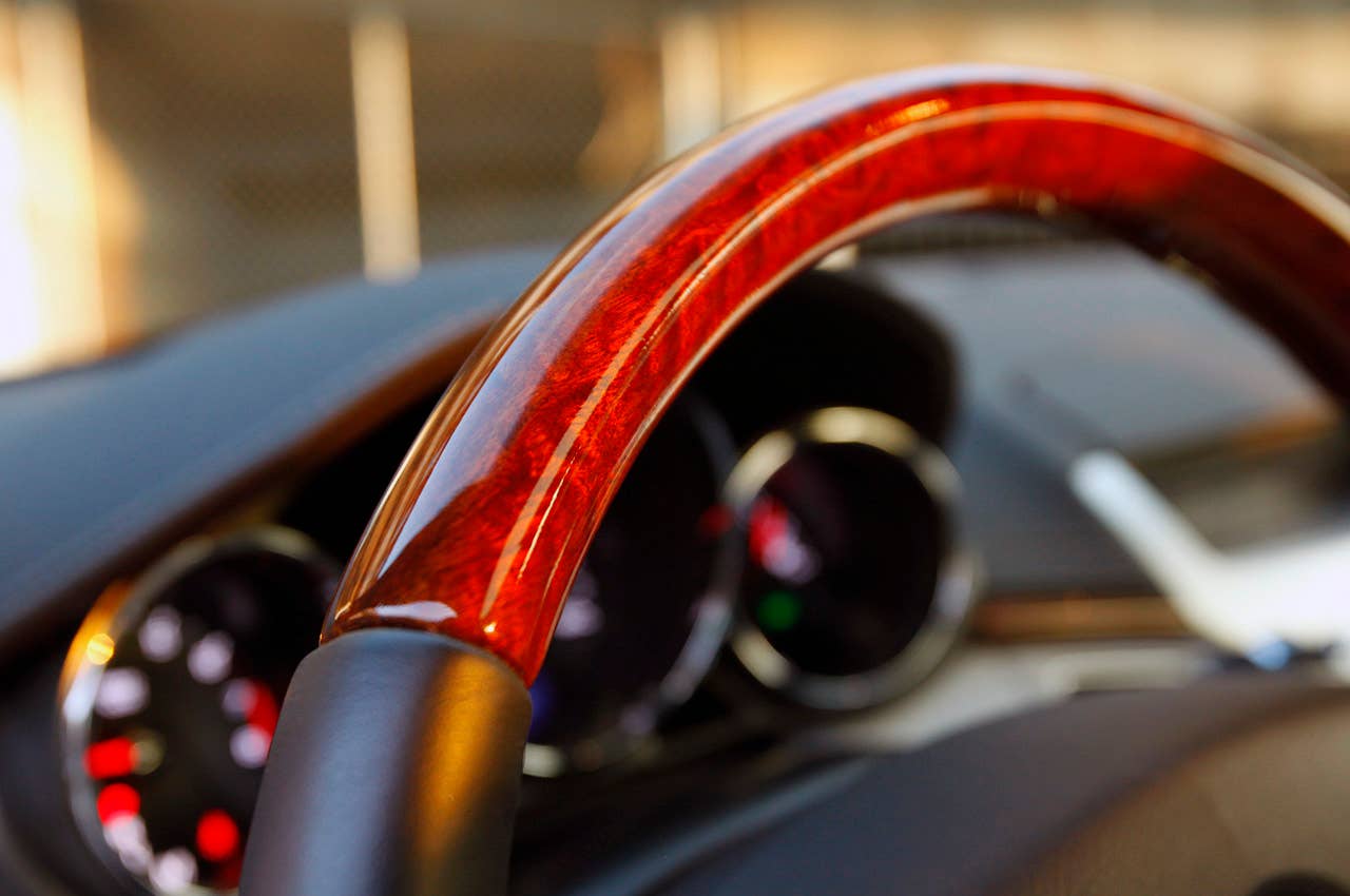 2011 Cadillac CTS Coupe steering wheel