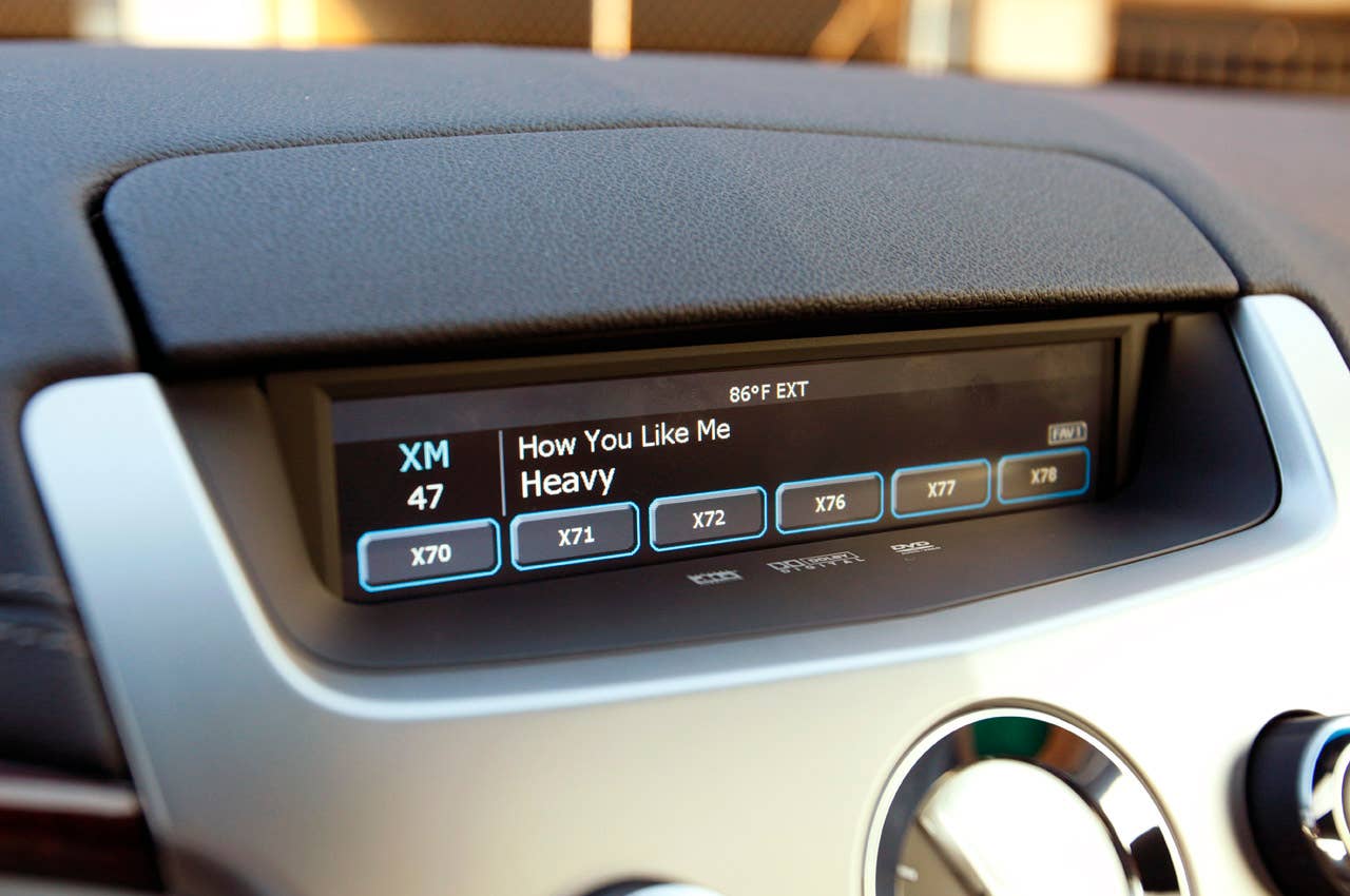 2011 Cadillac CTS Coupe multimedia system