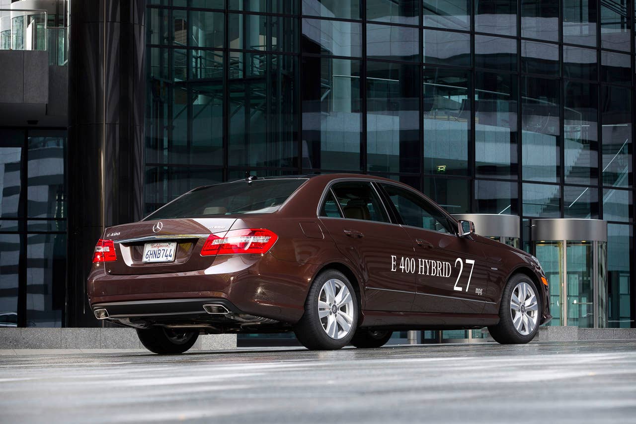 Mercedes-Benz E400 HYBRID.