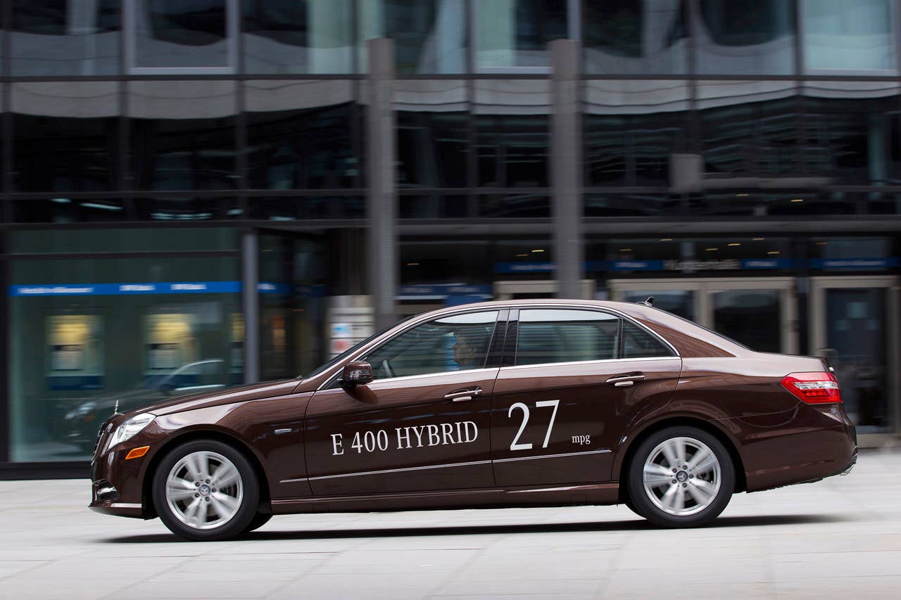 Mercedes-Benz E400 HYBRID.
