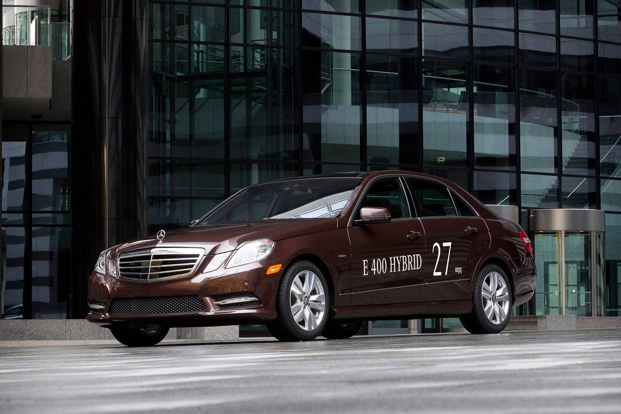 Mercedes-Benz E400 HYBRID.