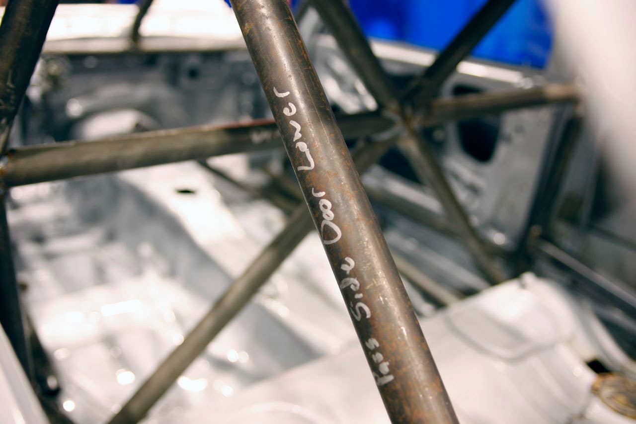 Bill Caswell's BMW E30 Baja Racer cage