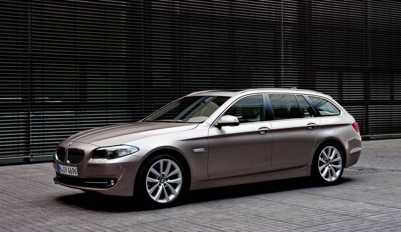 The new BMW 5 Series Touring (03/2010)