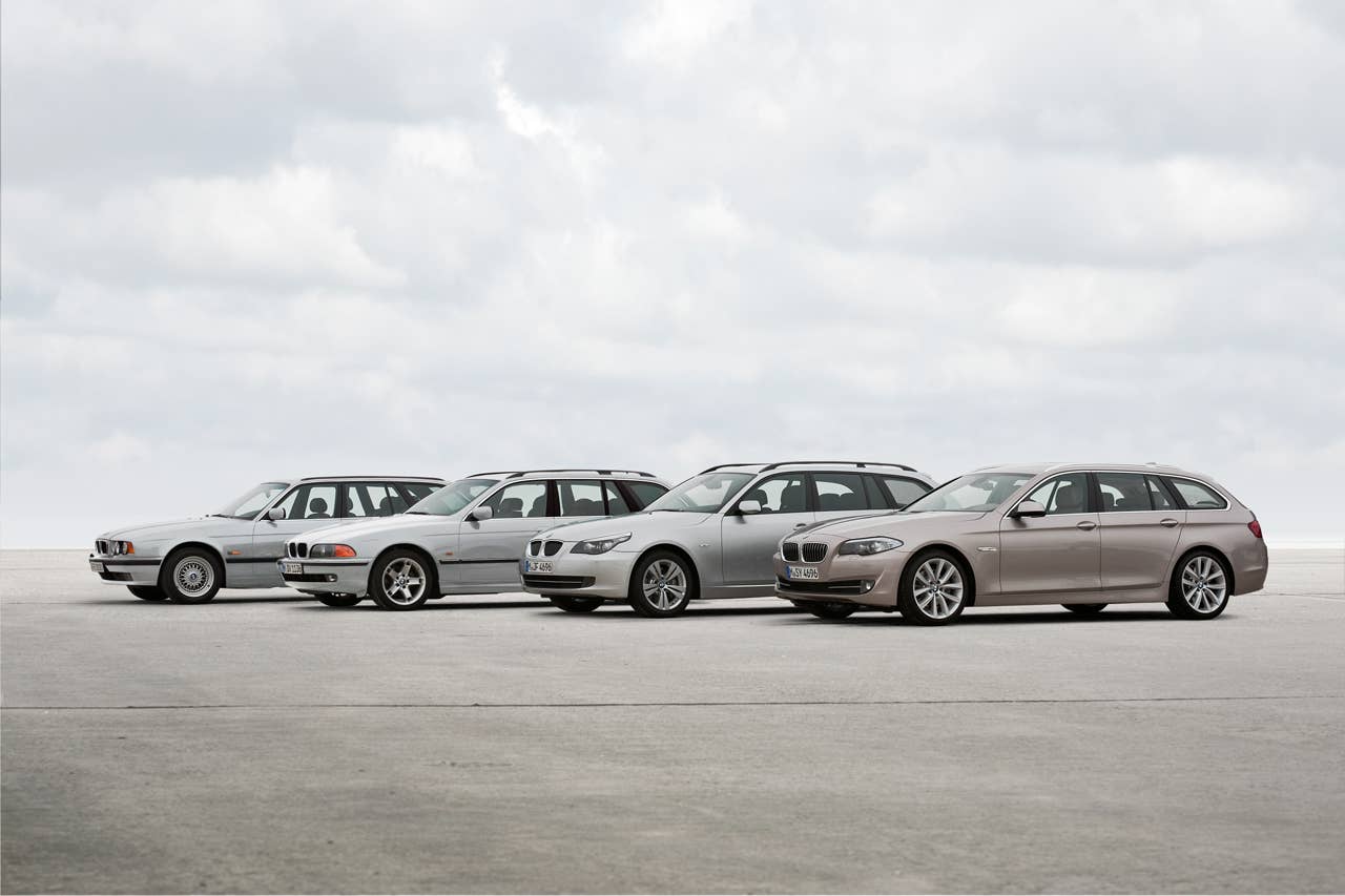 The new BMW 5 Series Touring - 4 generations (03/2010)