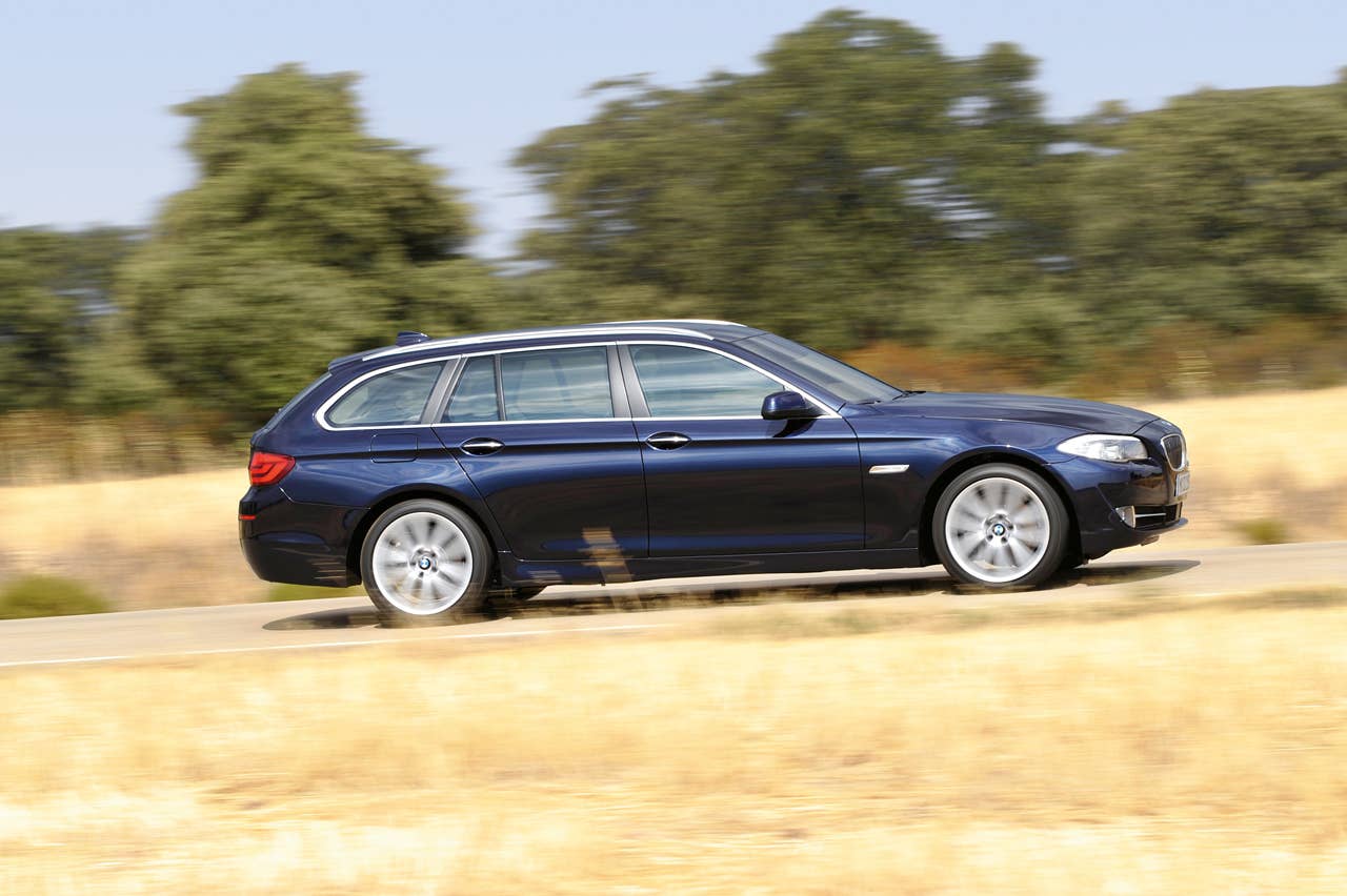 The new BMW 5 Series Touring (03/2010)