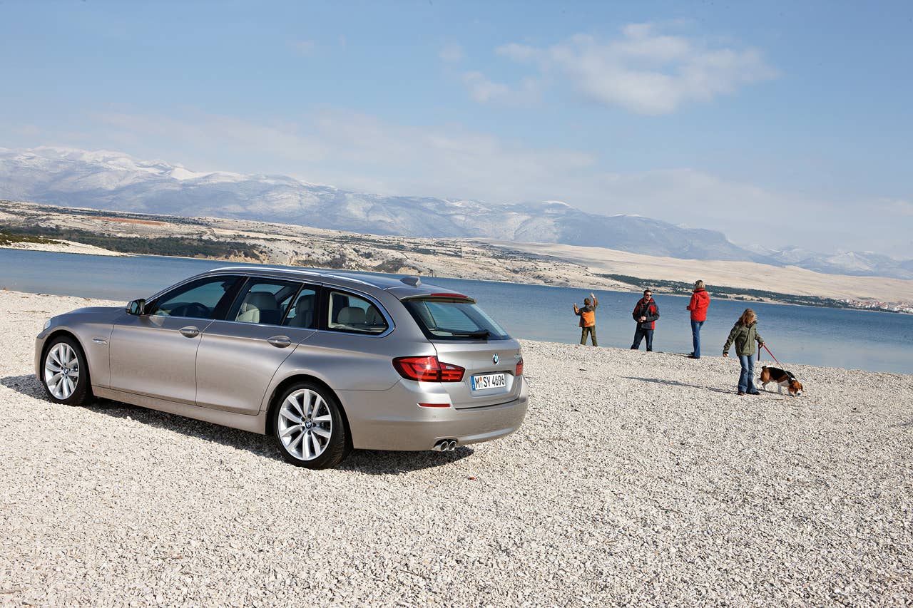The new BMW 5 Series Touring (03/2010)