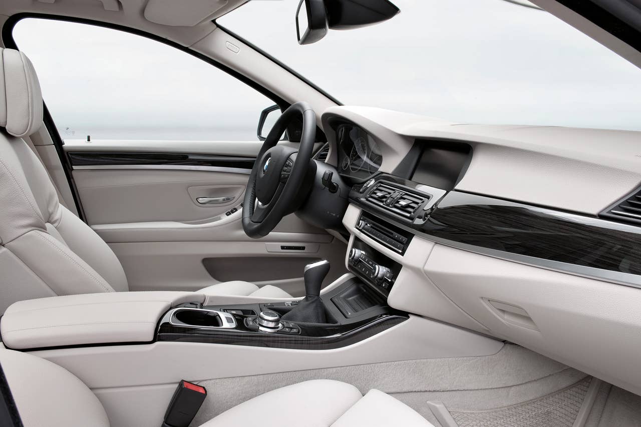 The new BMW 5 Series Touring (03/2010)