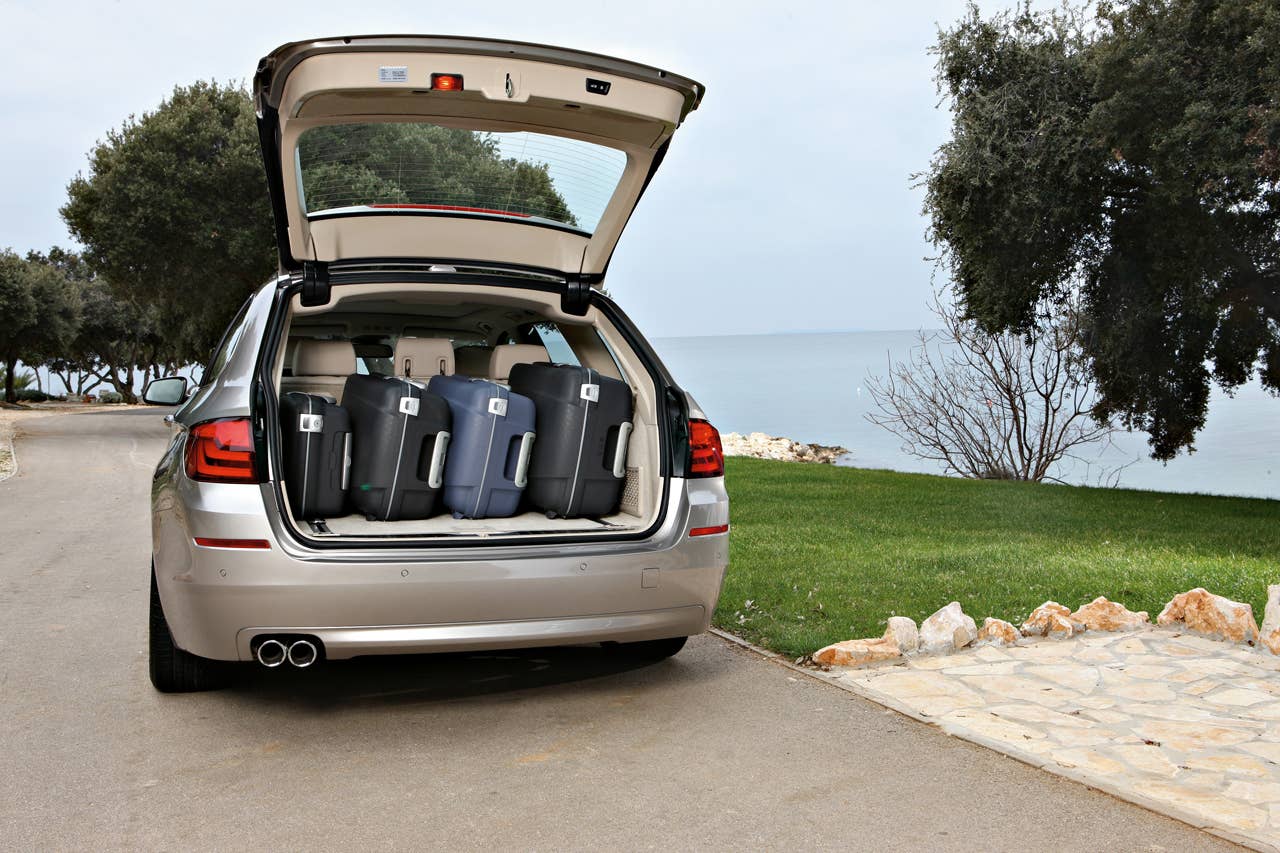 The new BMW 5 Series Touring (03/2010)
