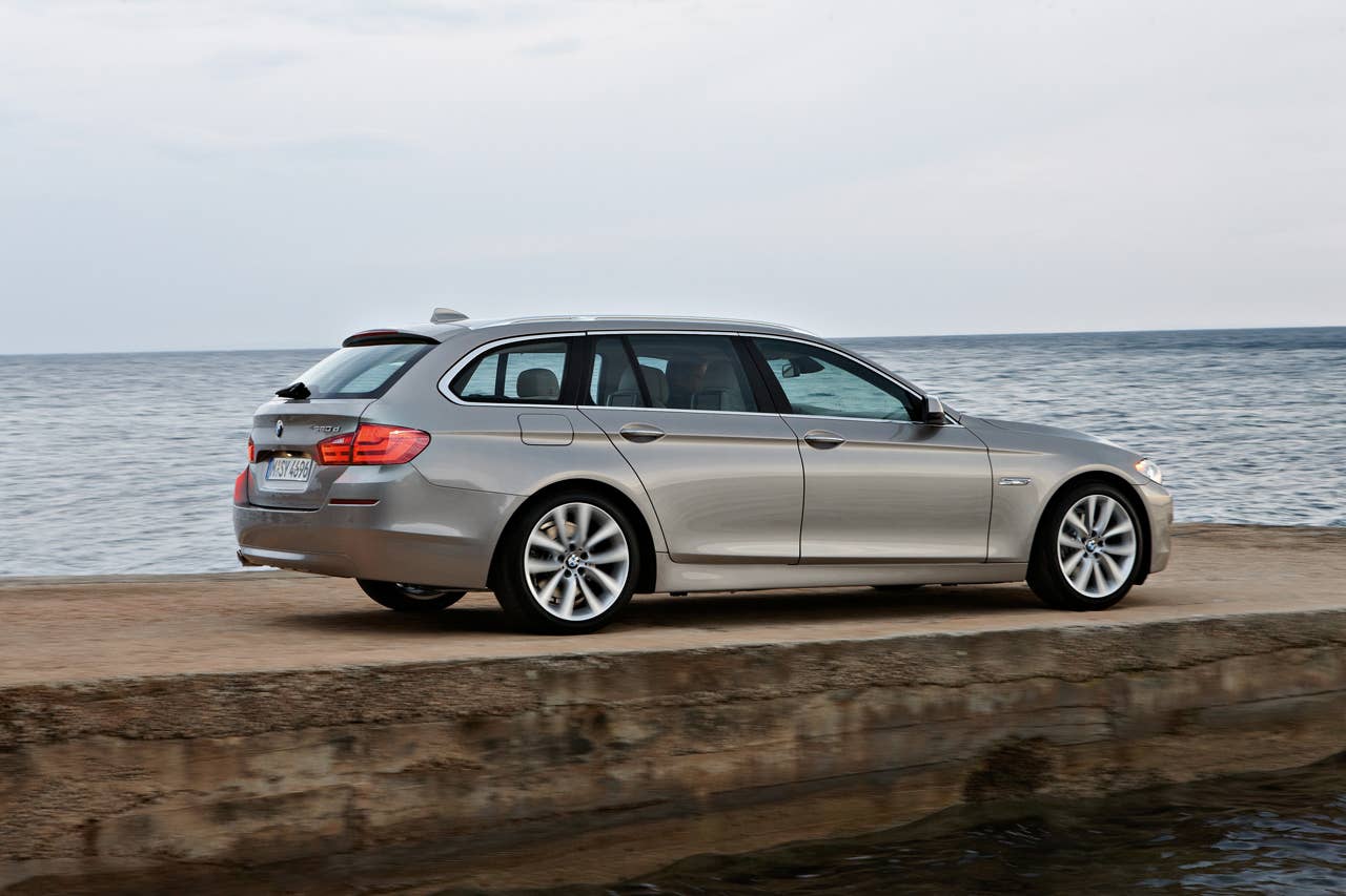 The new BMW 5 Series Touring (03/2010)
