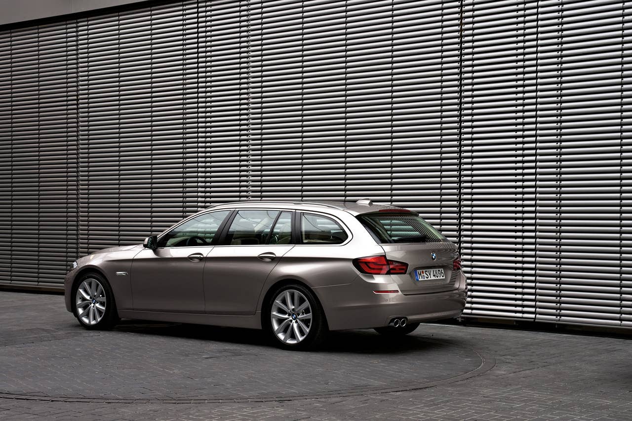 The new BMW 5 Series Touring (03/2010)