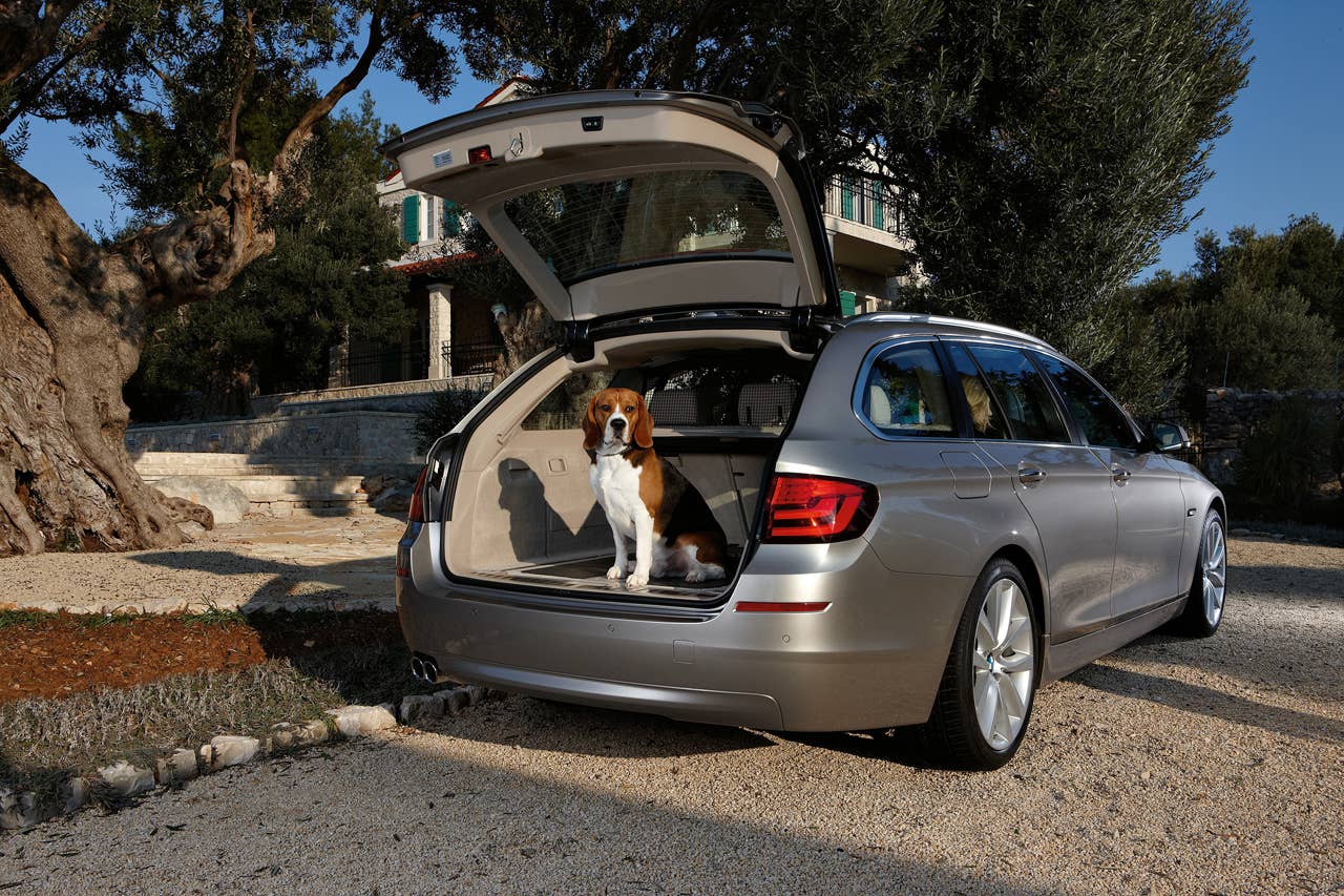 The new BMW 5 Series Touring (03/2010)