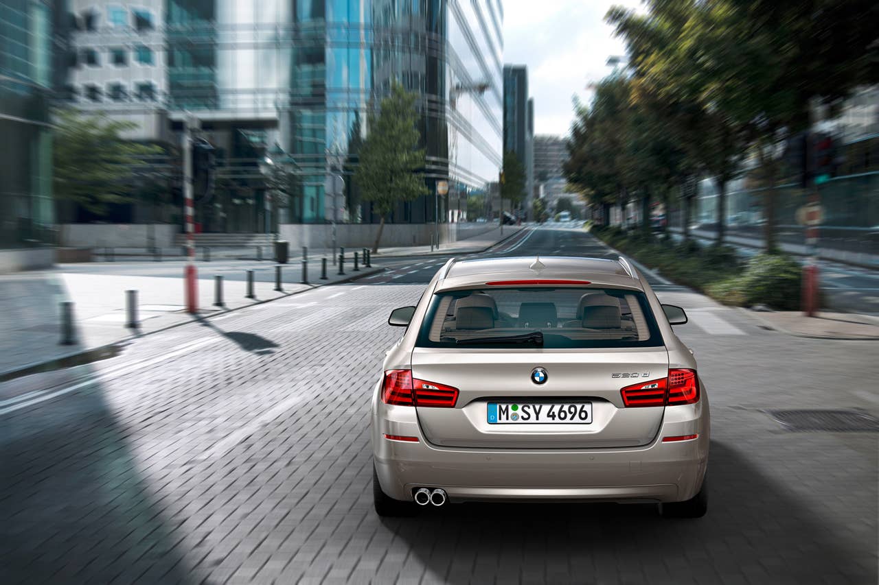 The new BMW 5 Series Touring (03/2010)