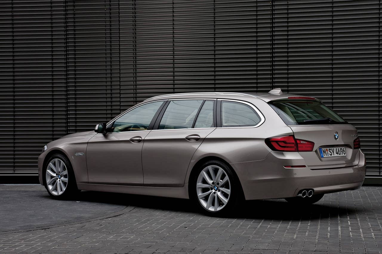 The new BMW 5 Series Touring (03/2010)