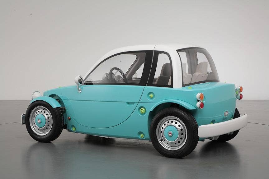 Toyota Camatte Sora Concept rear 3/4