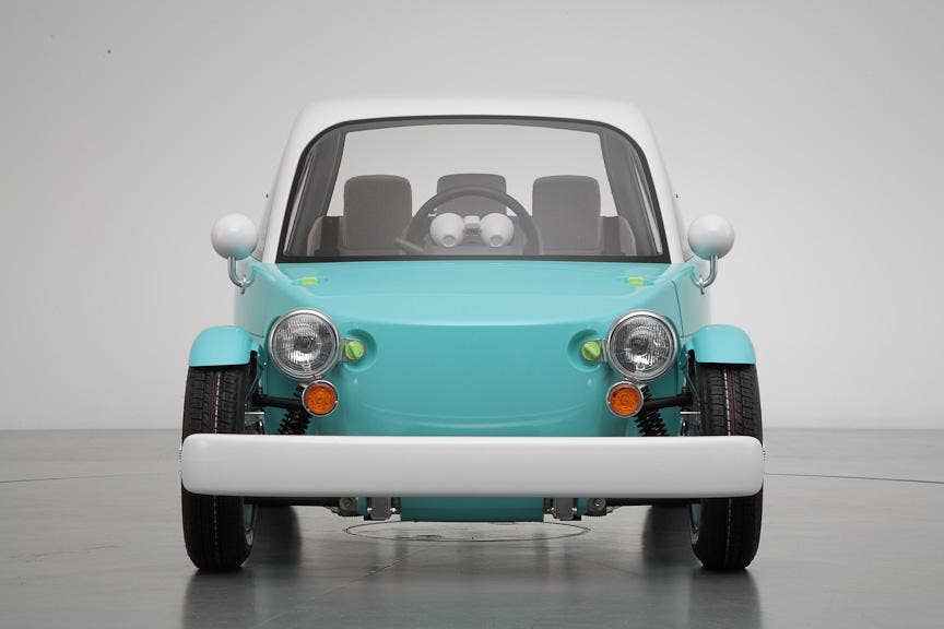 Toyota Camatte Sora Concept front