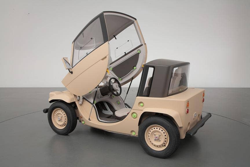 Toyota Camatte Daichi Concept rear 3/4 hatch open