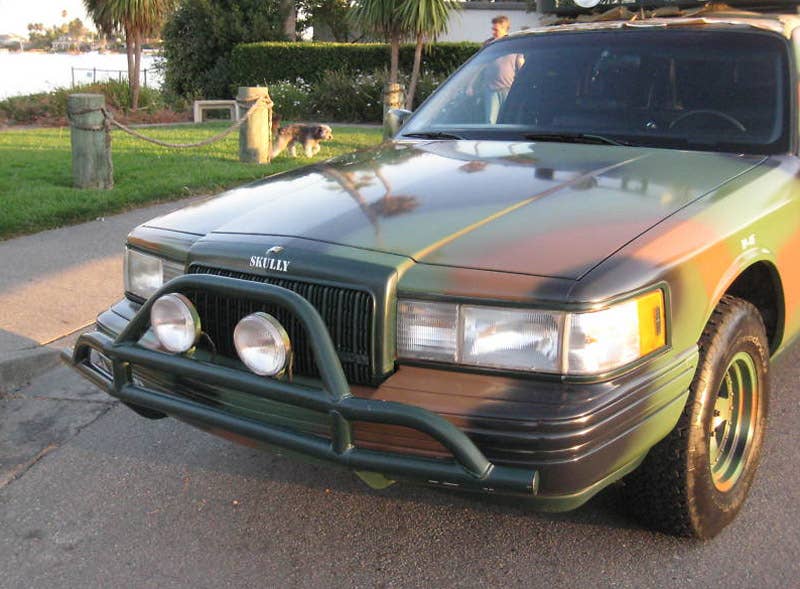 1993 Lincoln Town Car Apocalimo front