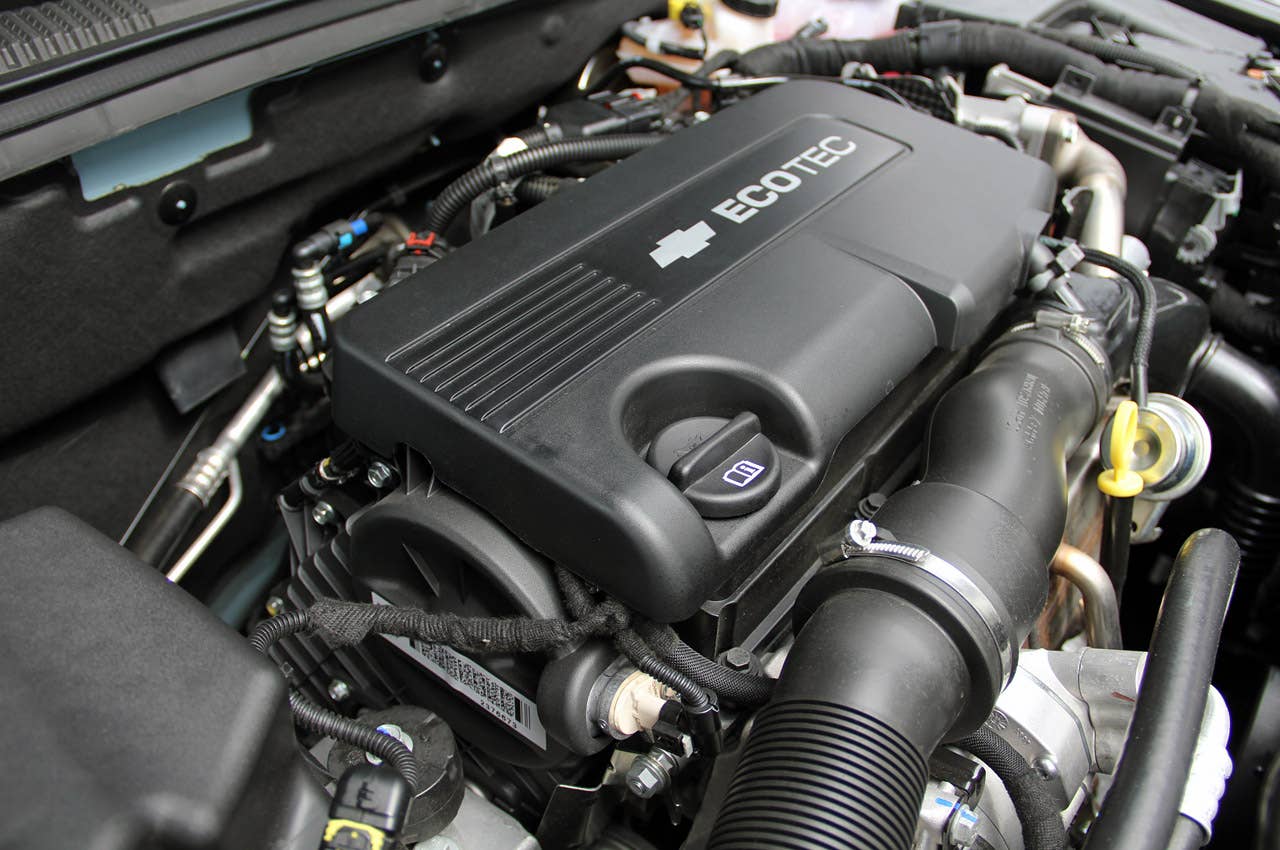2012 Chevrolet Cruze Wagon engine