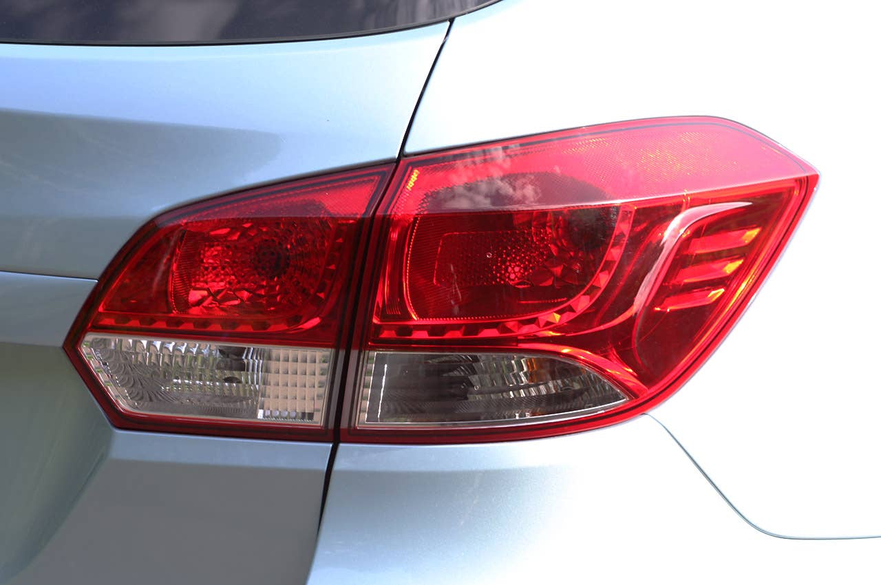 2012 Chevrolet Cruze Wagon taillight