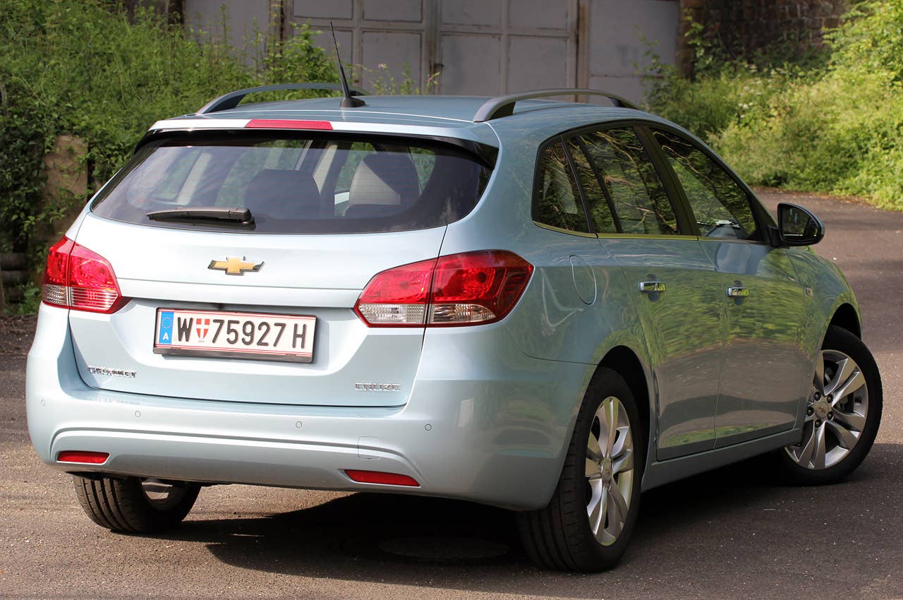 2012 Chevrolet Cruze Wagon rear 3/4 view
