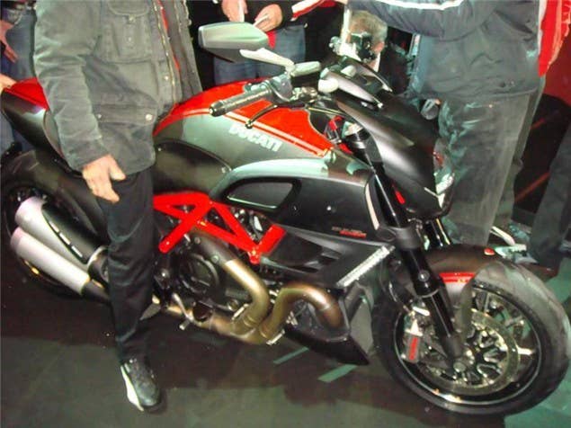 2011 Ducati Diavel engine