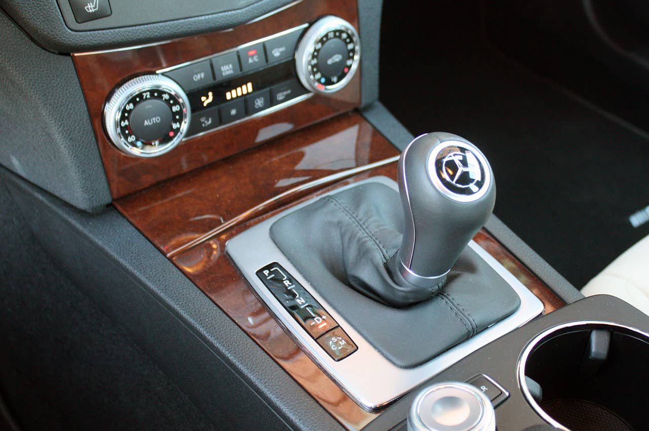 2011 Mercedes-Benz C63 AMG Performance Pack shifter