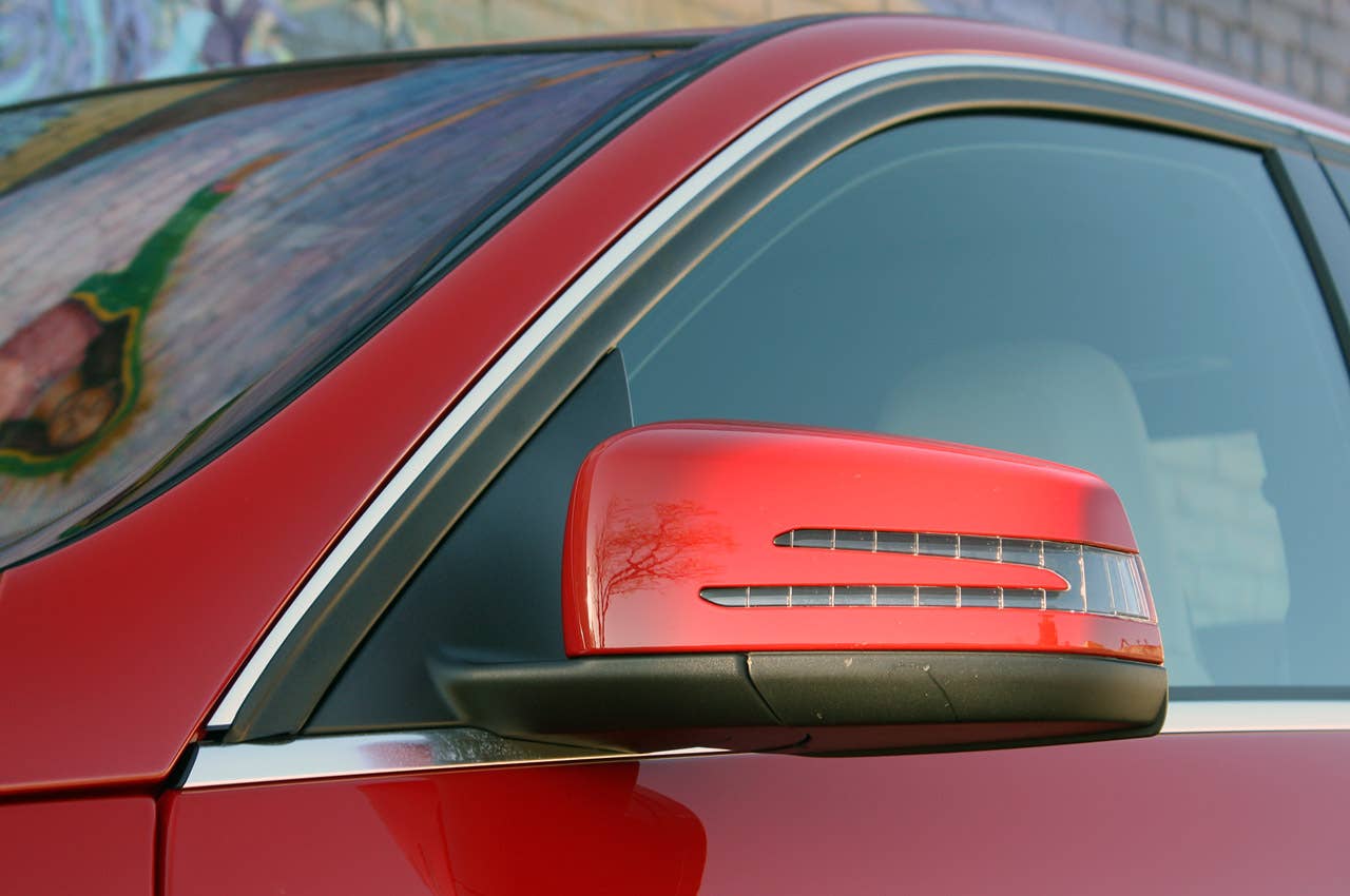 2011 Mercedes-Benz C63 AMG Performance Pack side mirror