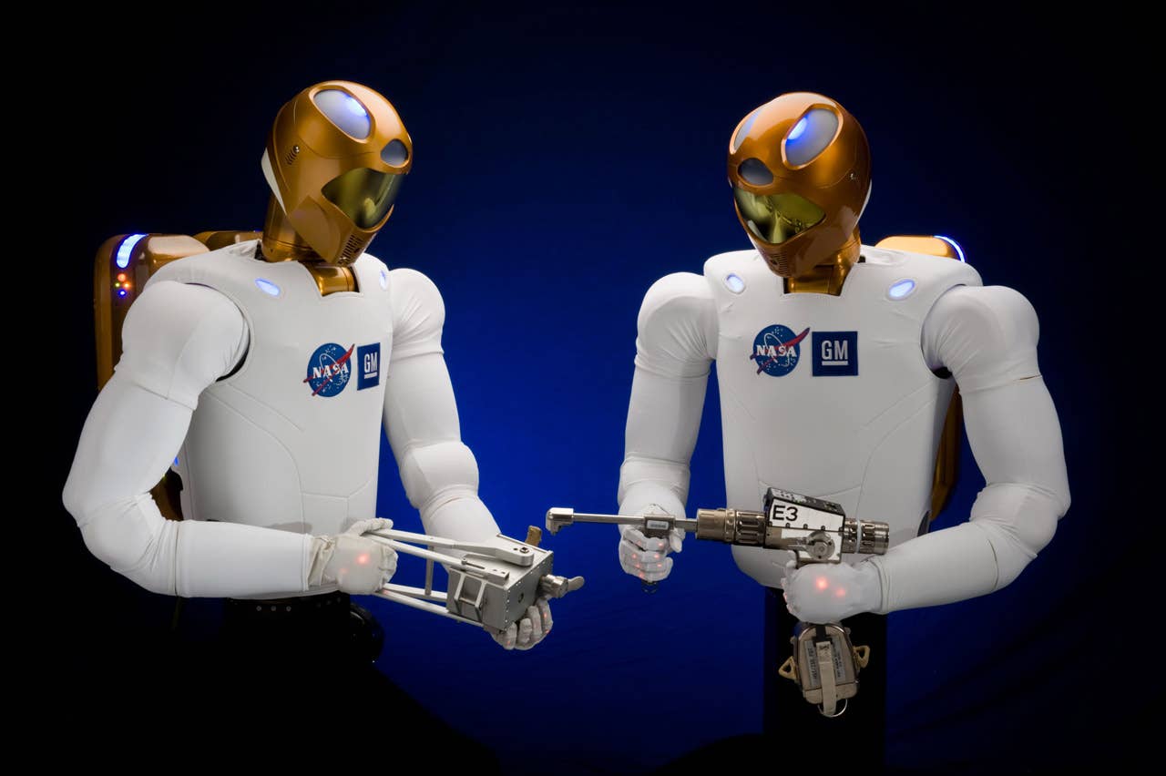NASA to send R2 droid robot co-developed with GM to space station ...