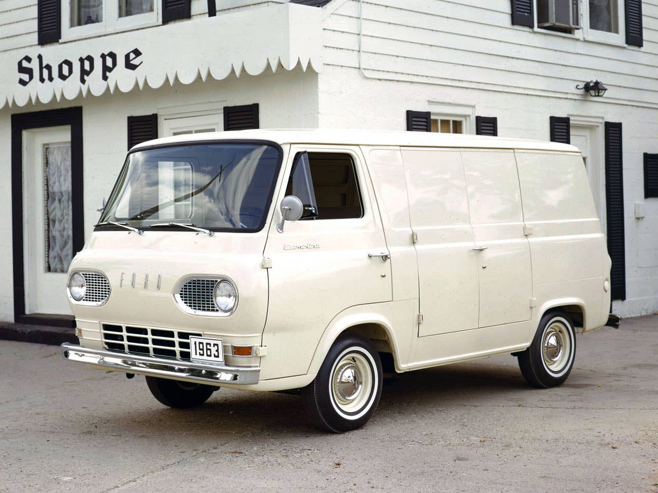 1963 Ford Econoline. (09/13/2010)