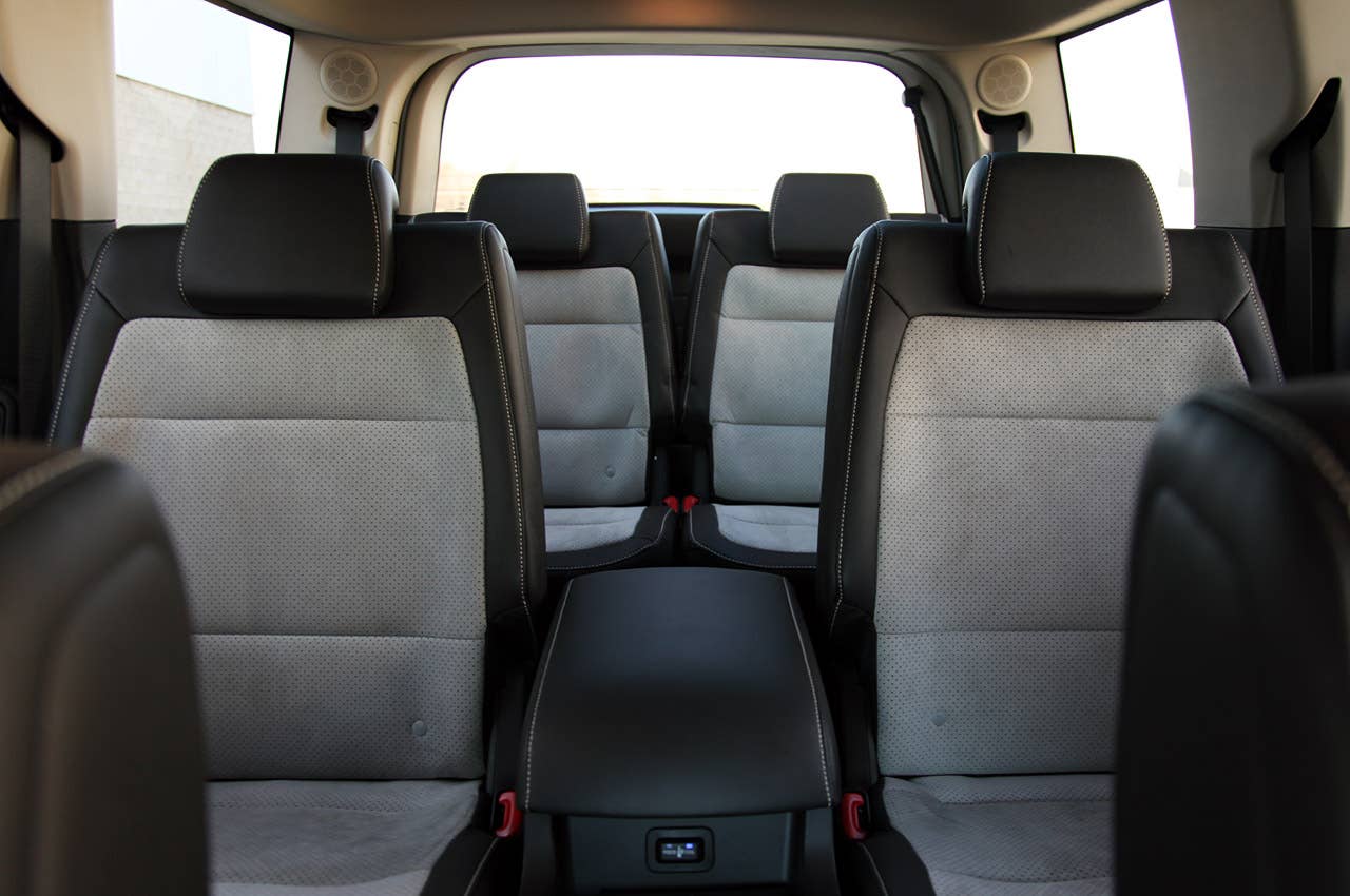 2011 Ford Flex Titanium interior