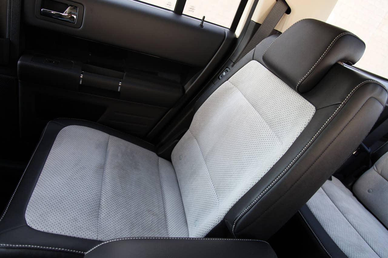 2011 Ford Flex Titanium rear seat