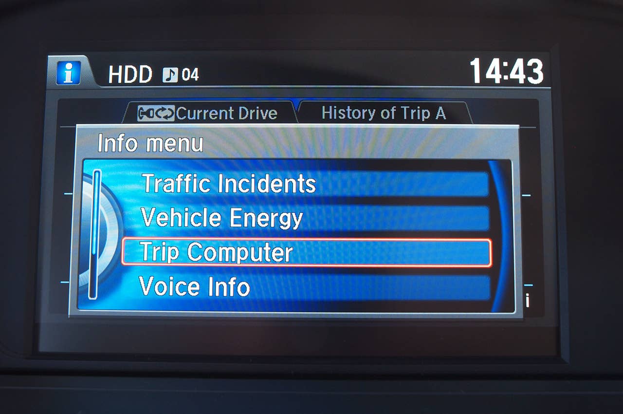 2014 Honda Accord Plug-In Hybrid menu display
