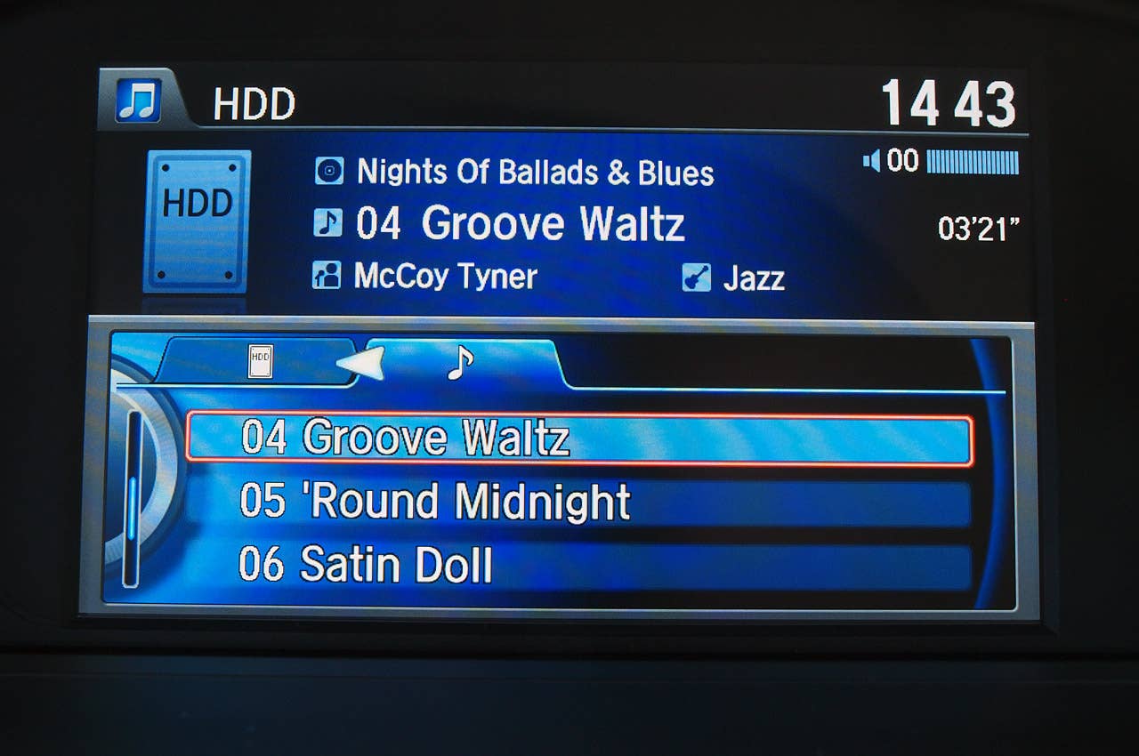 2014 Honda Accord Plug-In Hybrid audio system display