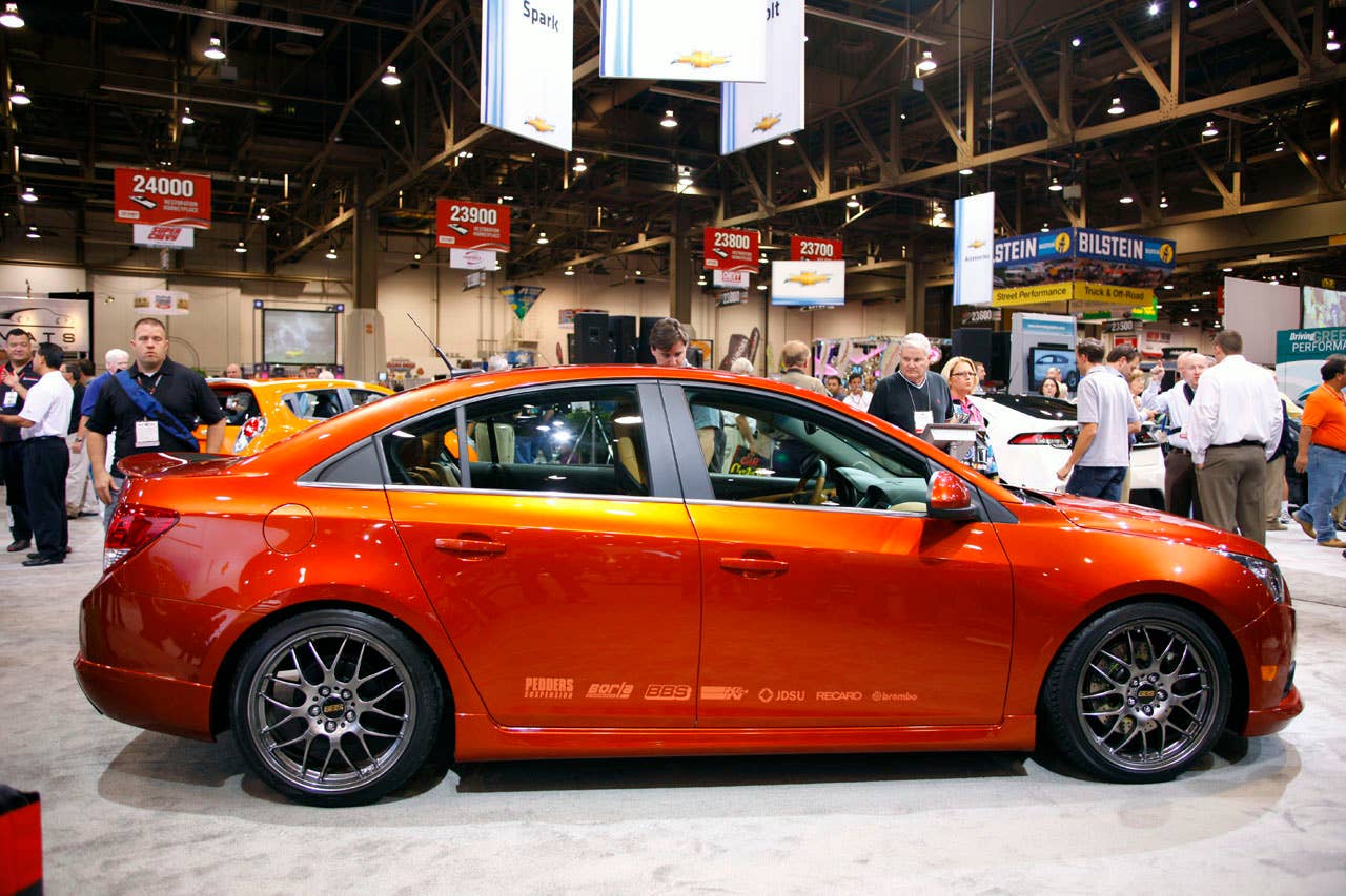 2011 Chevrolet Volt Z-Spec side