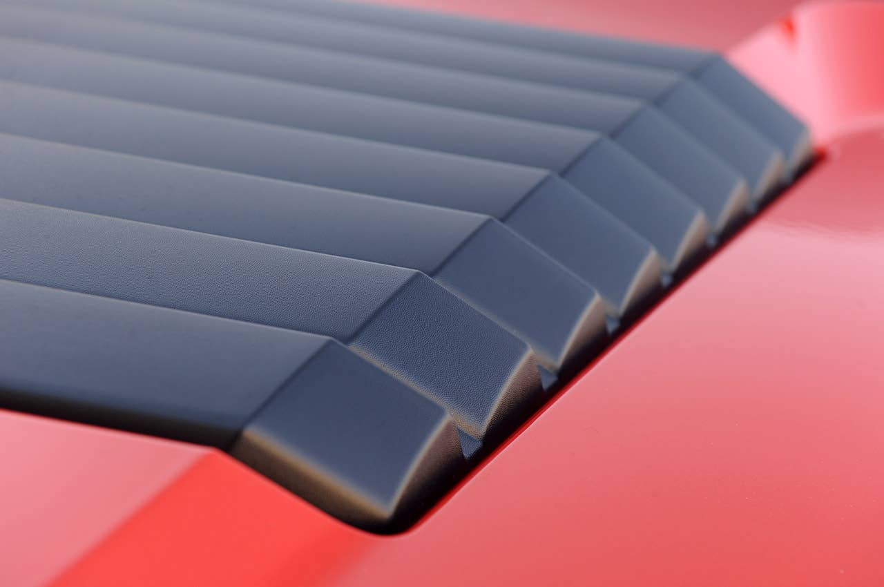 2010 Ford F-150 SVT Raptor 6.2 hood vent