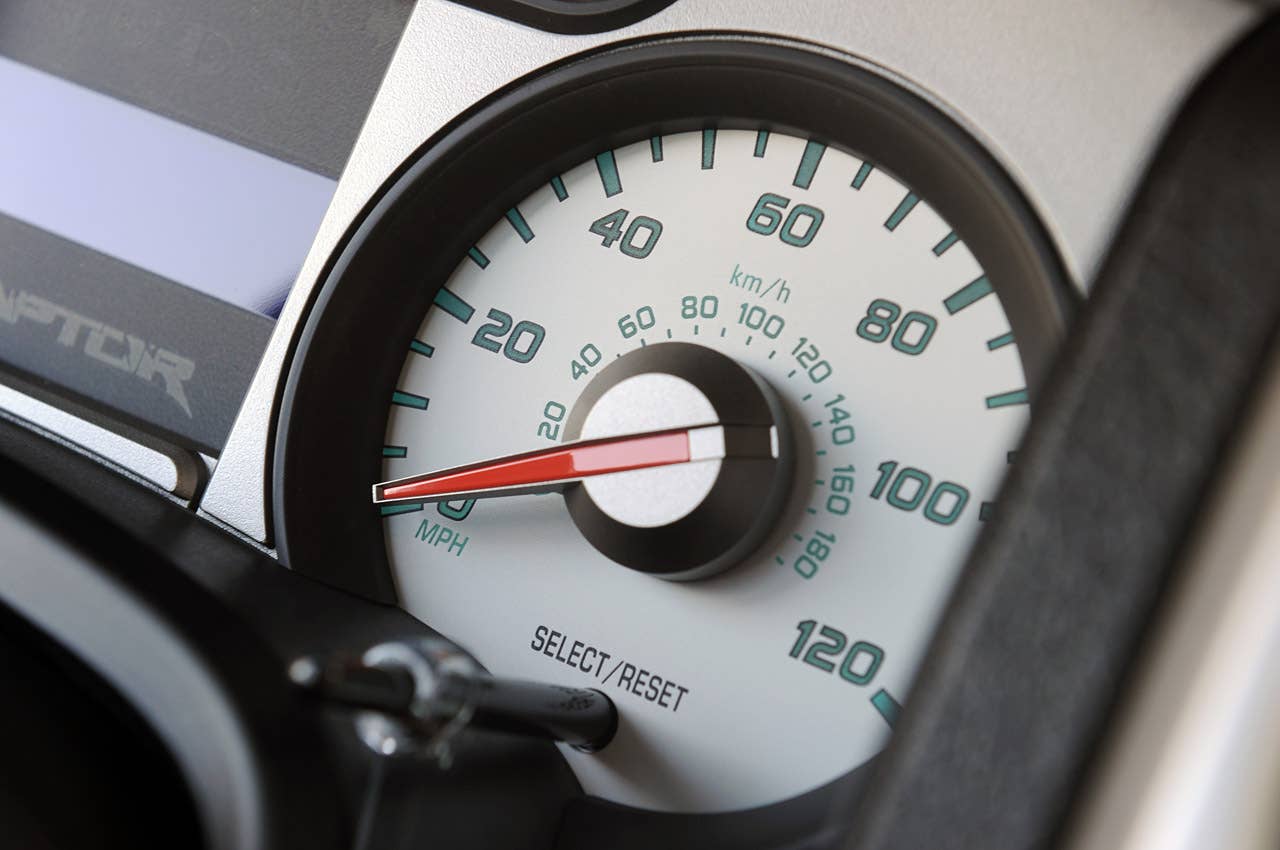 2010 Ford F-150 SVT Raptor 6.2 gauges