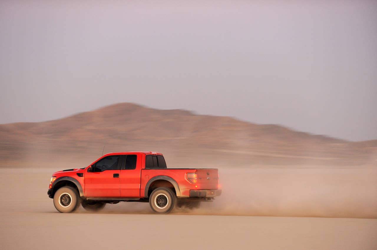 2010 Ford F-150 SVT Raptor 6.2 driving