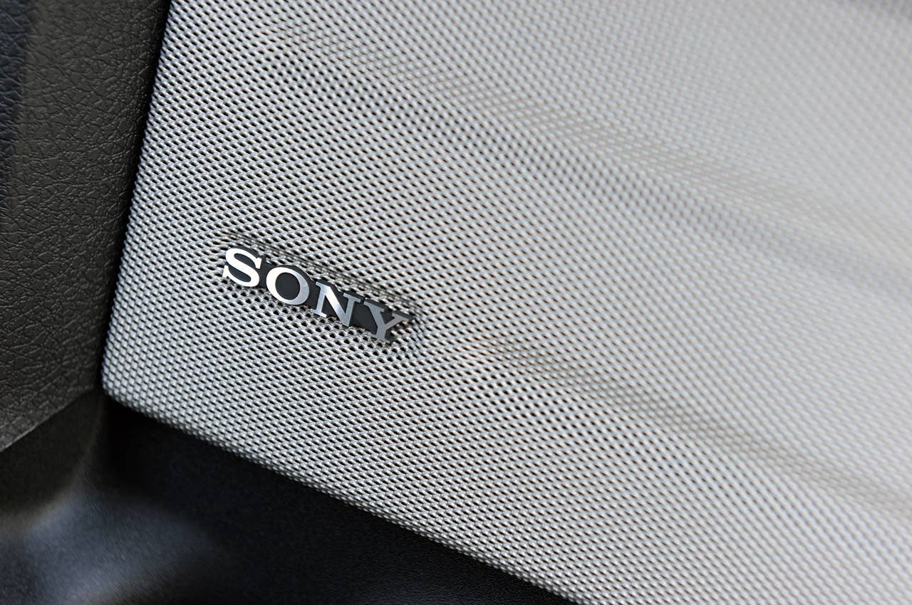 2010 Ford F-150 SVT Raptor 6.2 Sony speakers