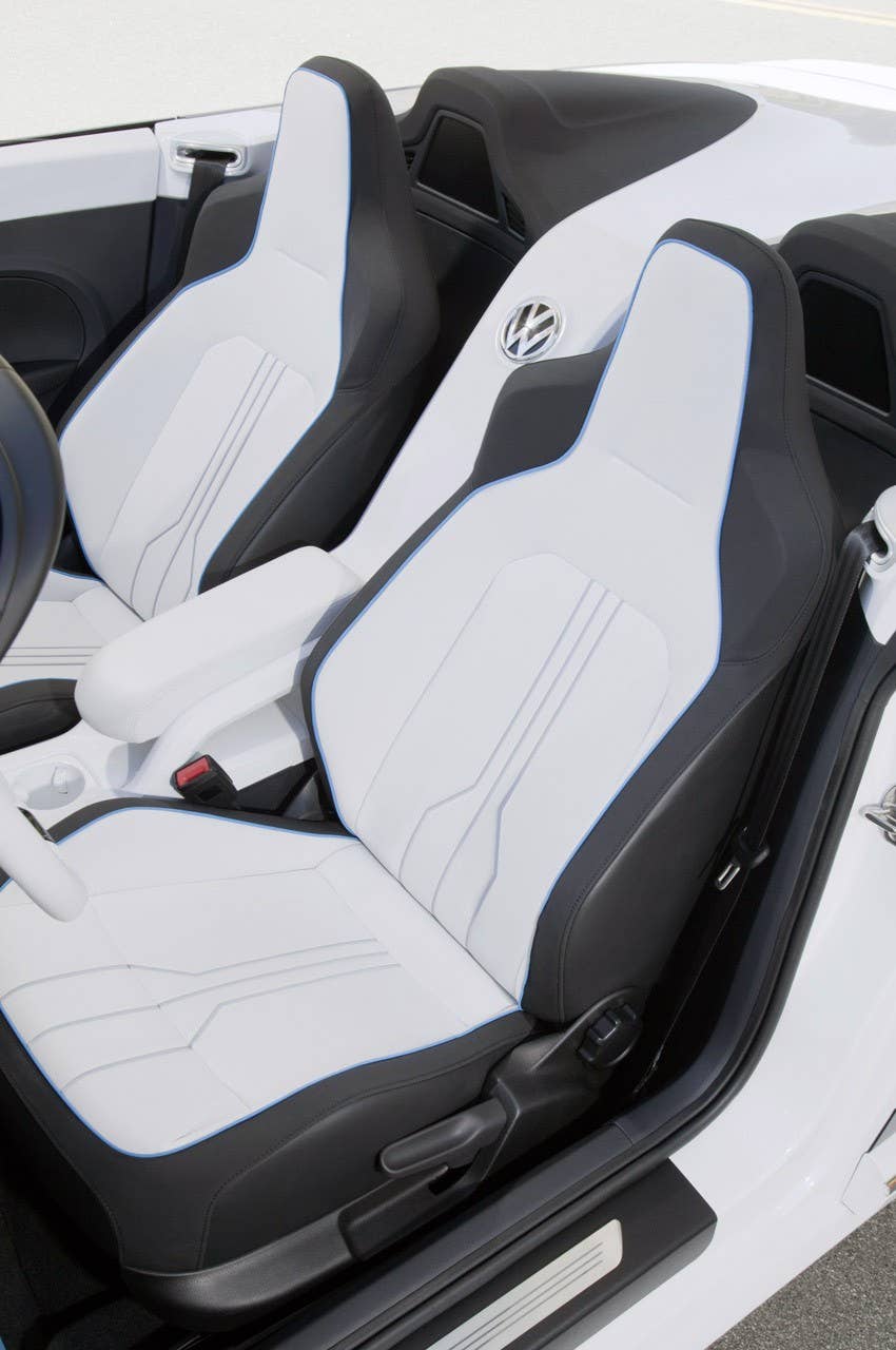 Volkswagen E-Bugster Concept seats