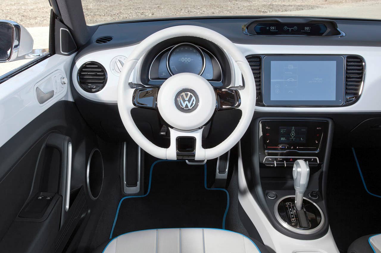 Volkswagen E-Bugster Concept interior