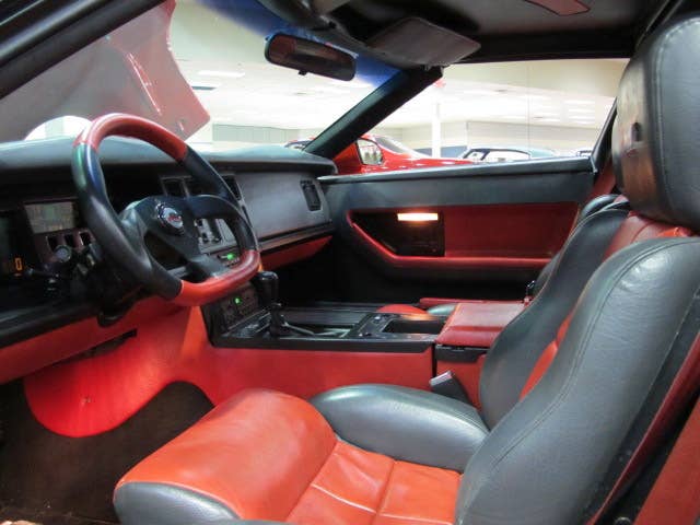 ViperVette interior