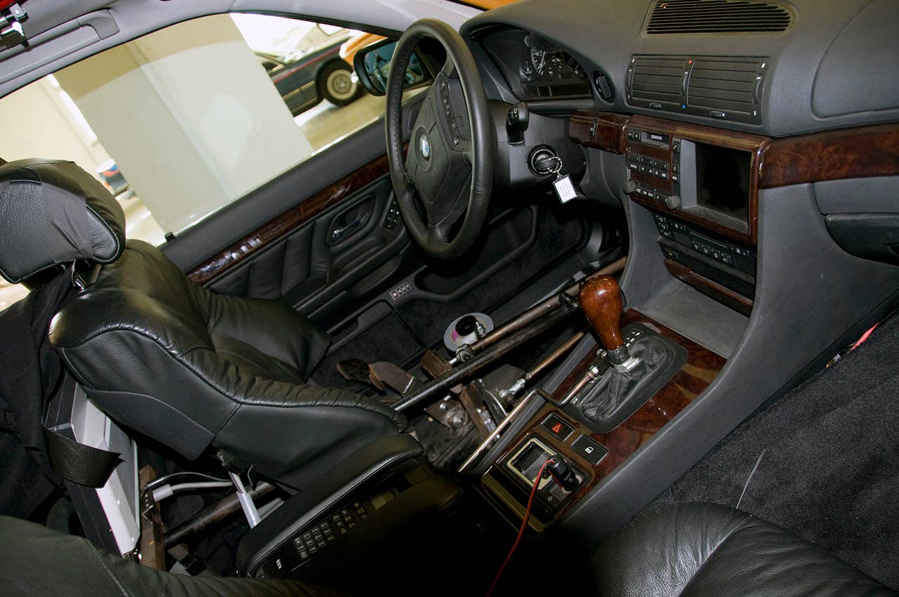 James Bond E38 7 Series