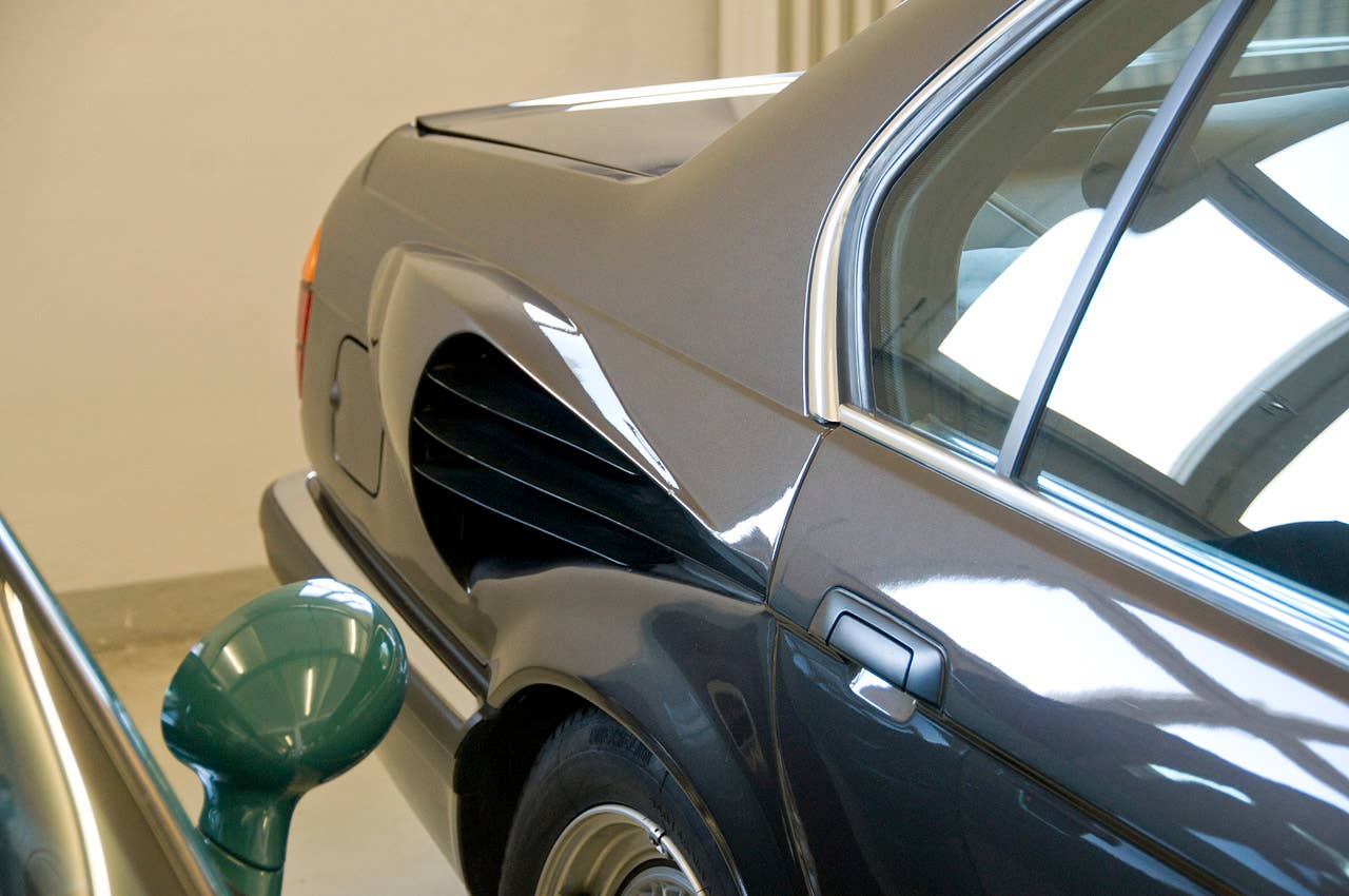 1987 E32 7 Series 6.7-liter V16 Prototype